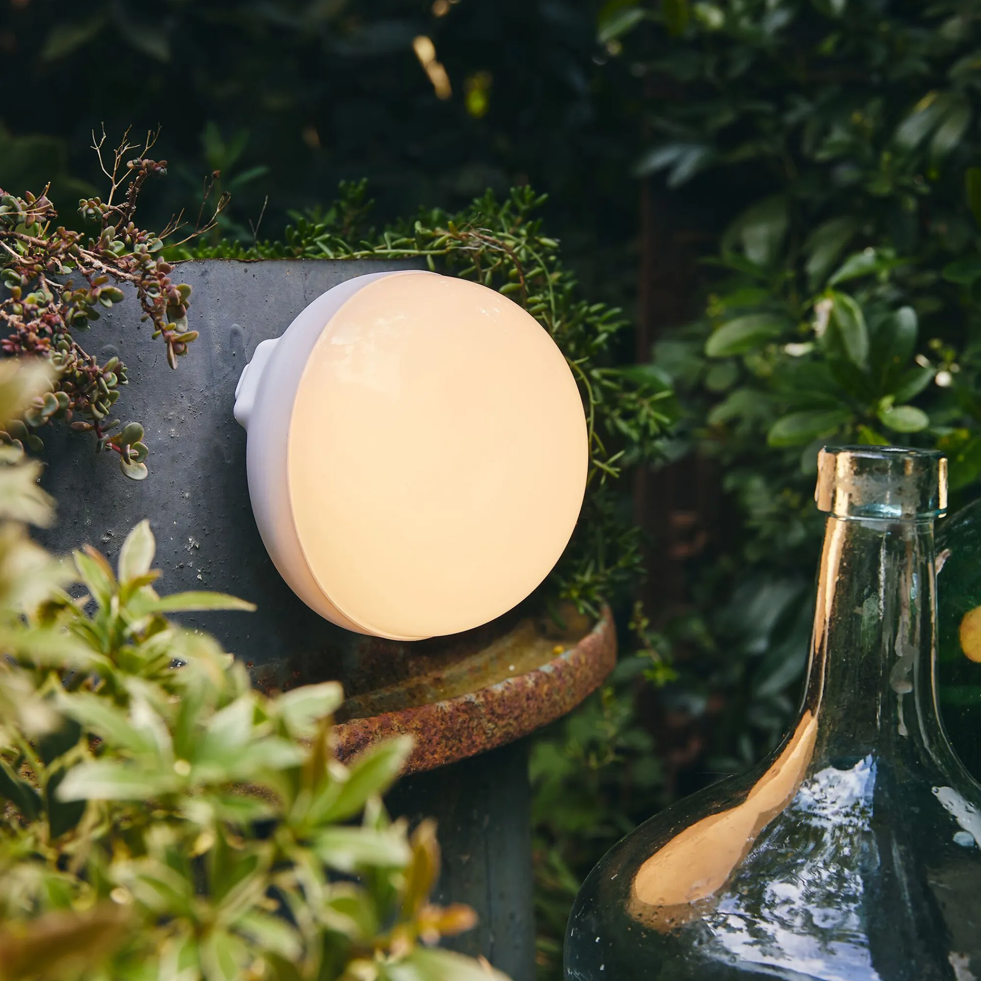 alinea Luminaire Exterieur|Lampe Et Lampadaire D'Extérieur*Ampoule d'extérieur rechargeable H12xD11cm - Blanc