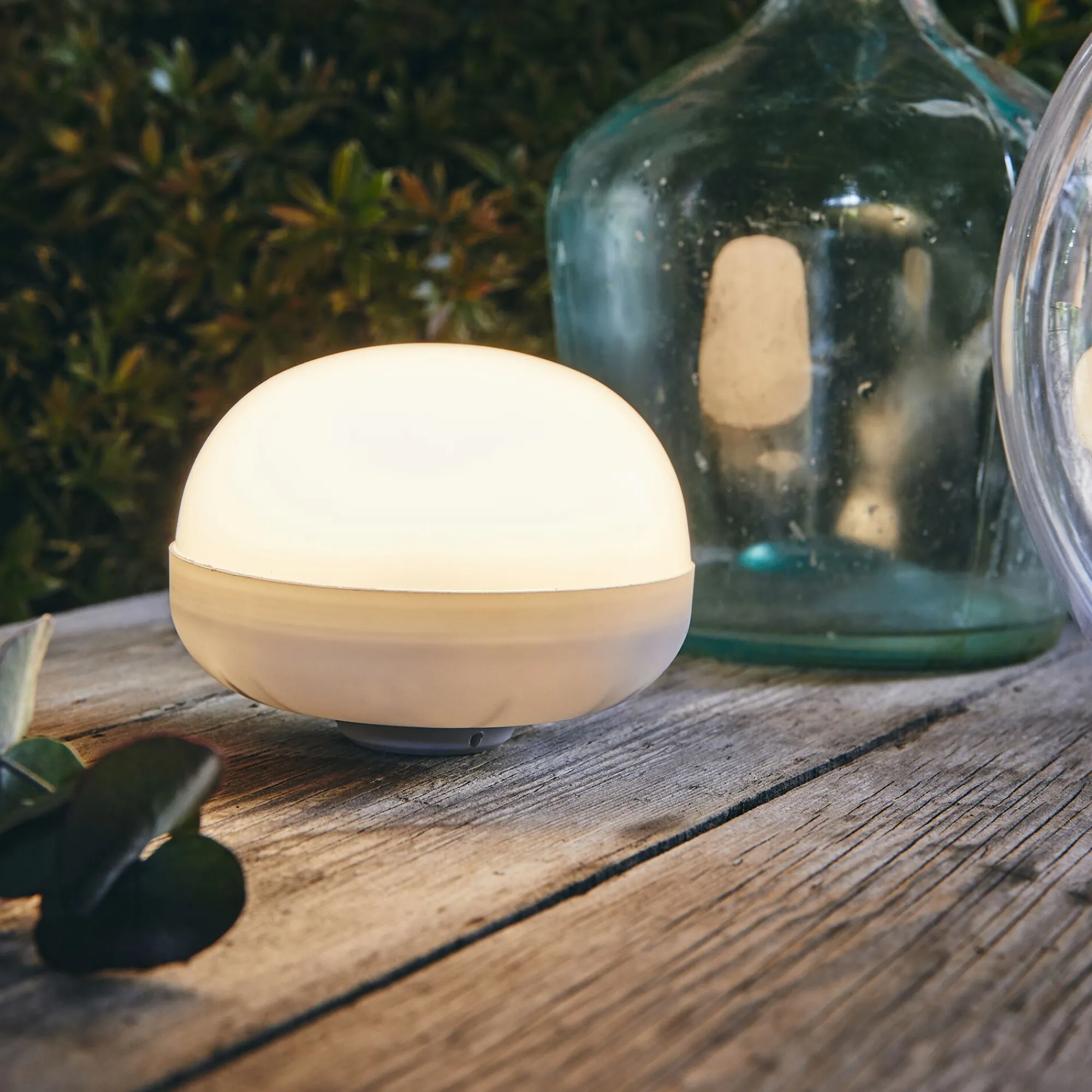 alinea Luminaire Exterieur|Lampe Et Lampadaire D'Extérieur*Ampoule d'extérieur rechargeable H12xD11cm - Blanc