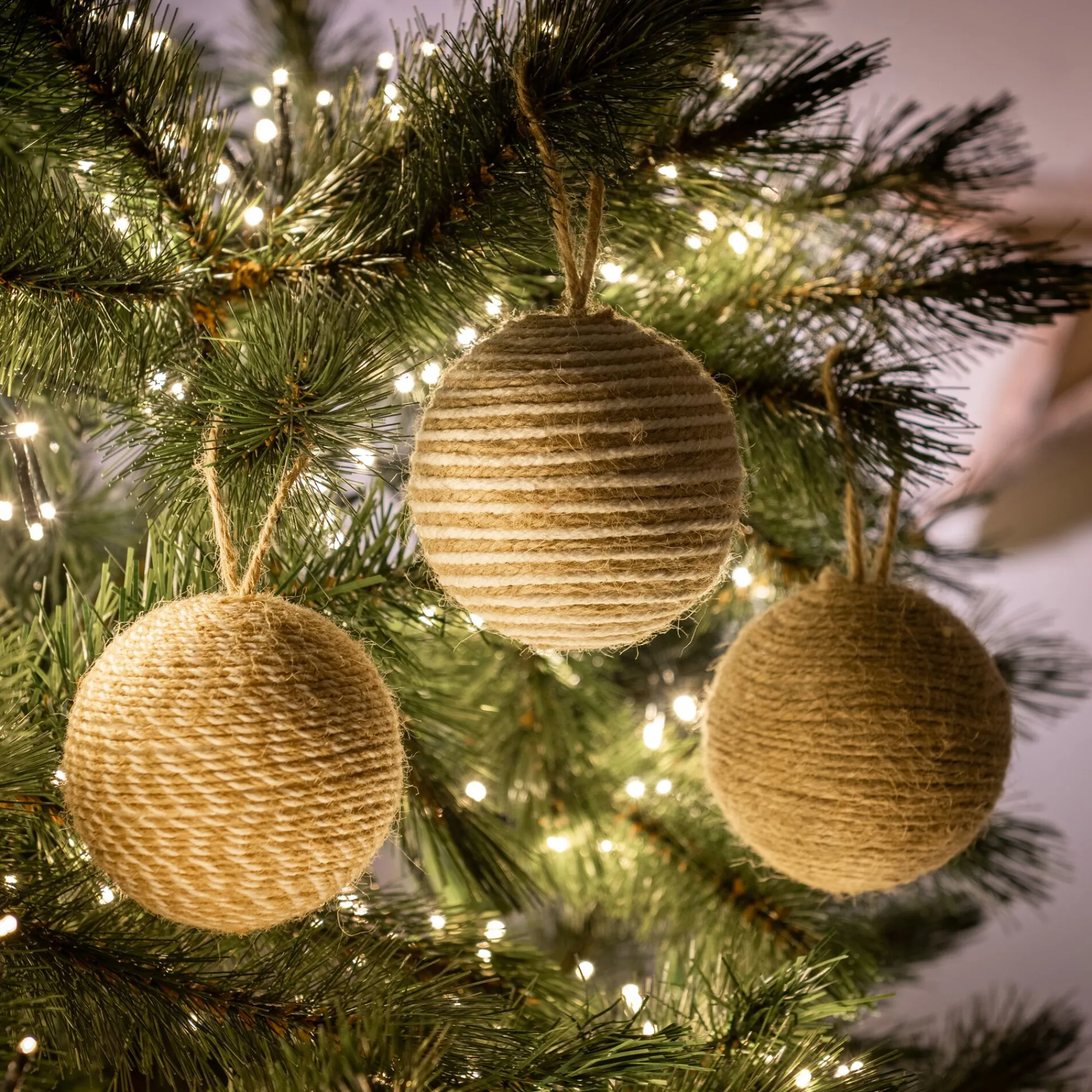 alinea Boule De Noël*Boule de Noël D8cm - (modèle aléatoire) Naturel