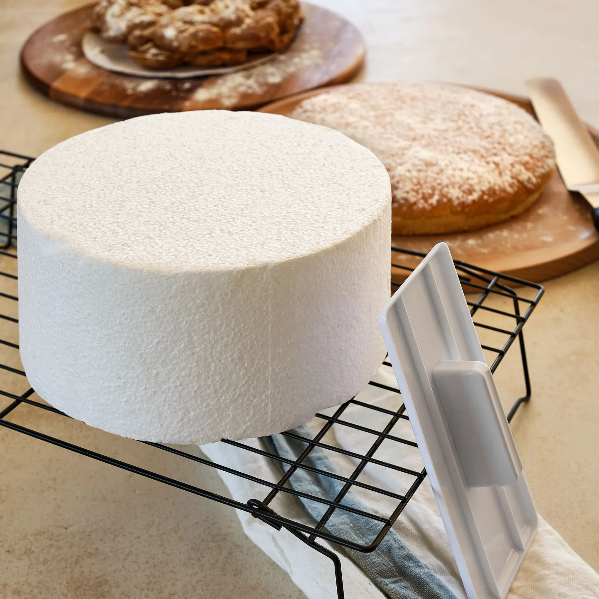 alinea Ustensile Pour Pâtisserie*Cake drum rond à bords droits D20cm - Blanc