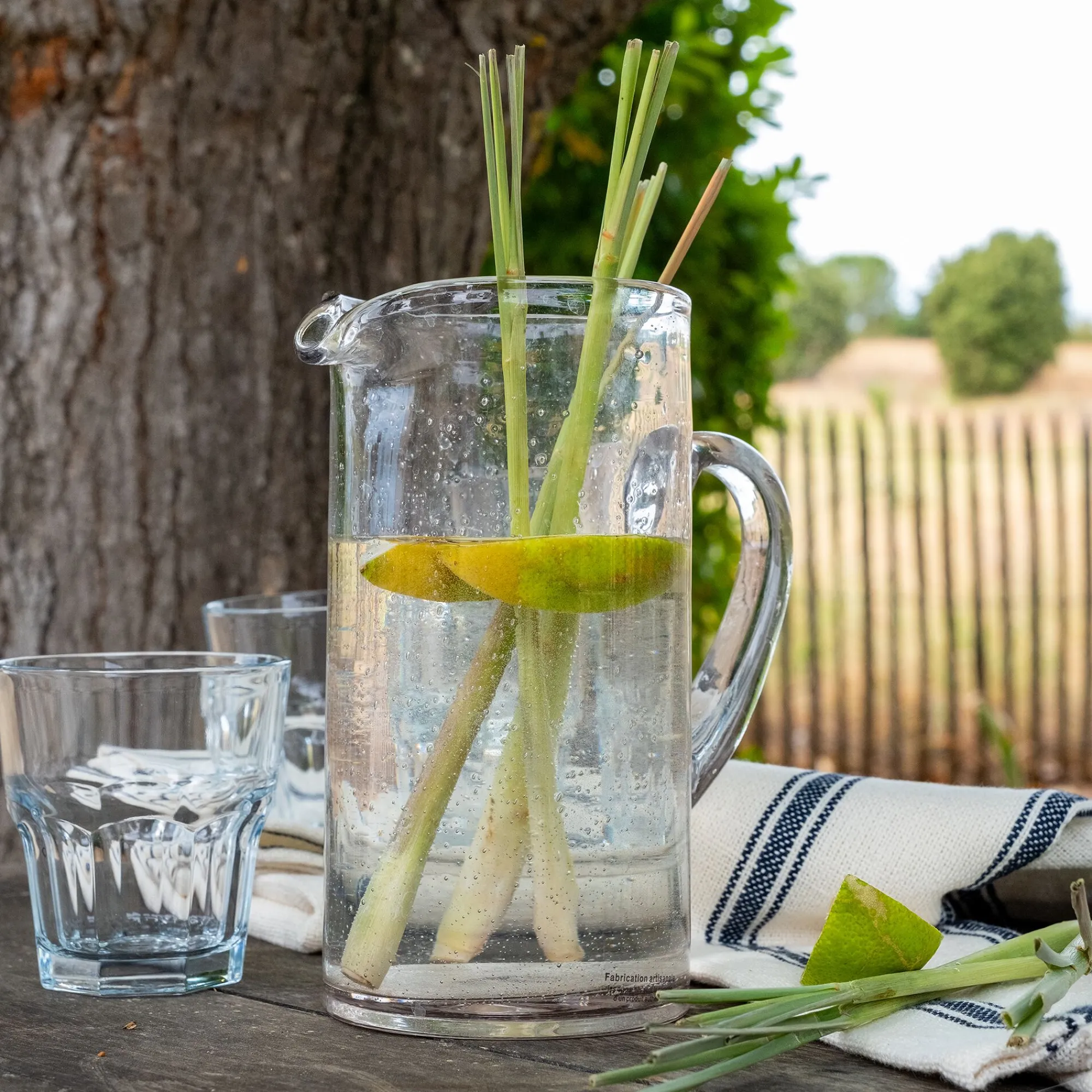 alinea Pichet, Bouteille En Verre Et Carafe*Carafe avec anse en verre bullé 1,1L - Transparent