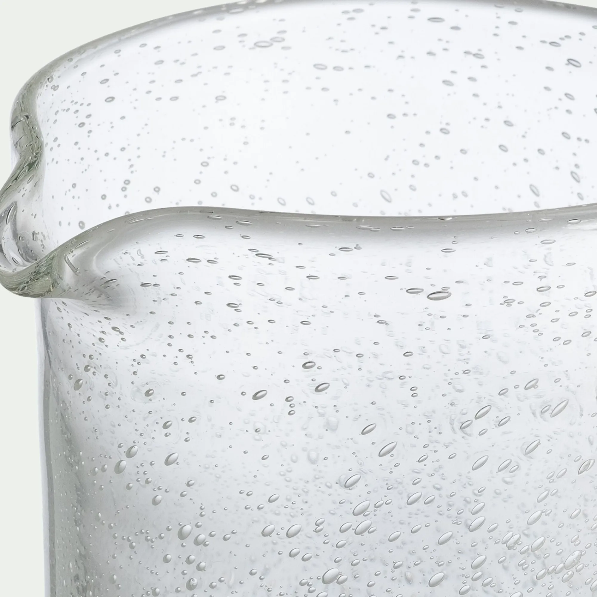 alinea Pichet, Bouteille En Verre Et Carafe*Carafe avec anse en verre bullé 1,1L - Transparent