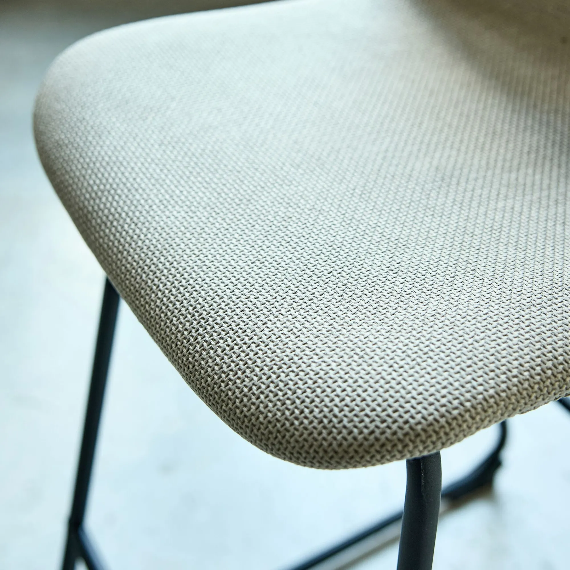 alinea Tabouret Haut De Bar*Chaise de bar en tissu H66cm - Beige