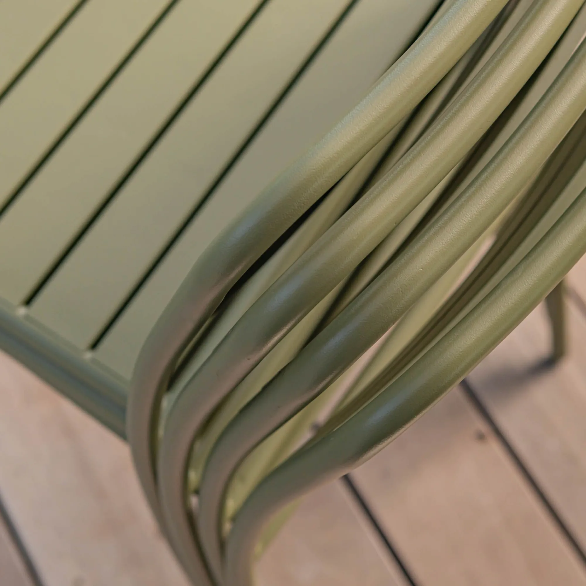 alinea Chaise De Jardin*Chaise de jardin empilable en acier - kaki Vert
