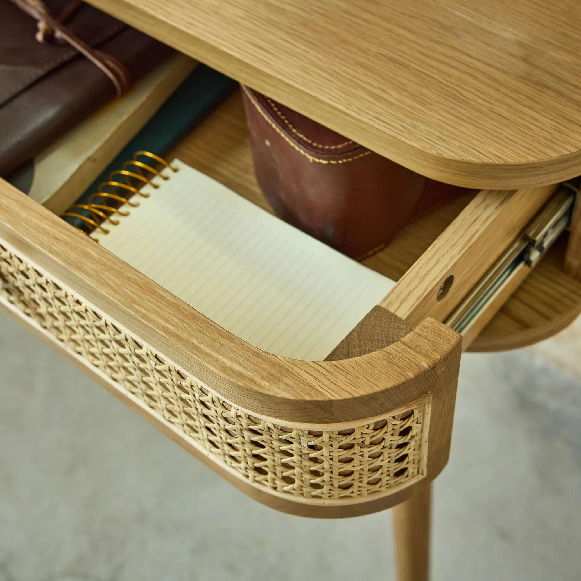 alinea Meuble D'Entrée|Console*Coiffeuse 2 tiroirs en chêne et rotin - Bois clair