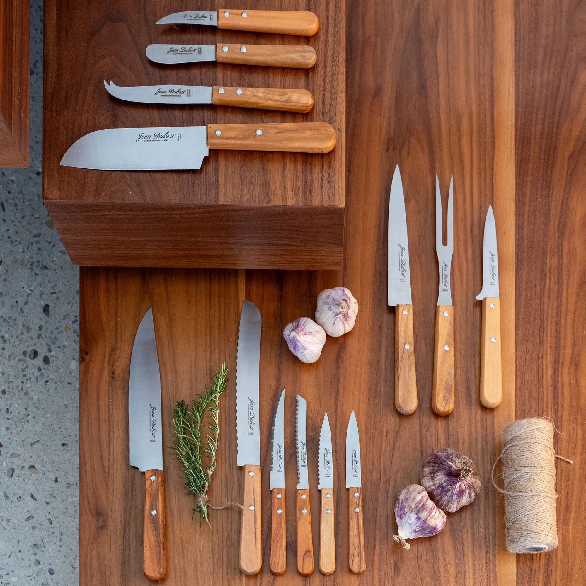alinea Couvert De Table*Couteau à steak en inox et bois d'olivier 23cm - Naturel