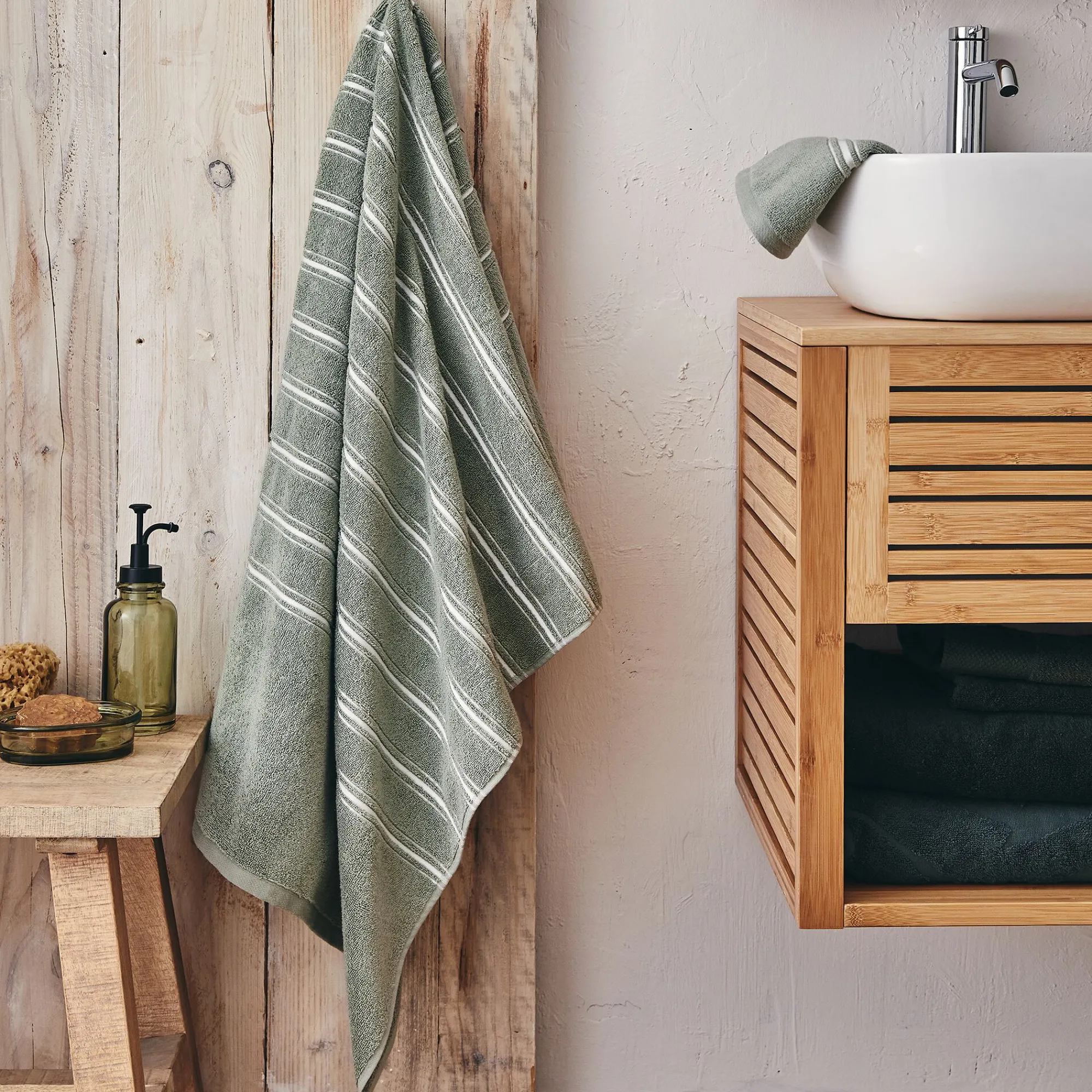 alinea Drap De Douche*Drap de douche en coton - olivier 70x140cm Vert