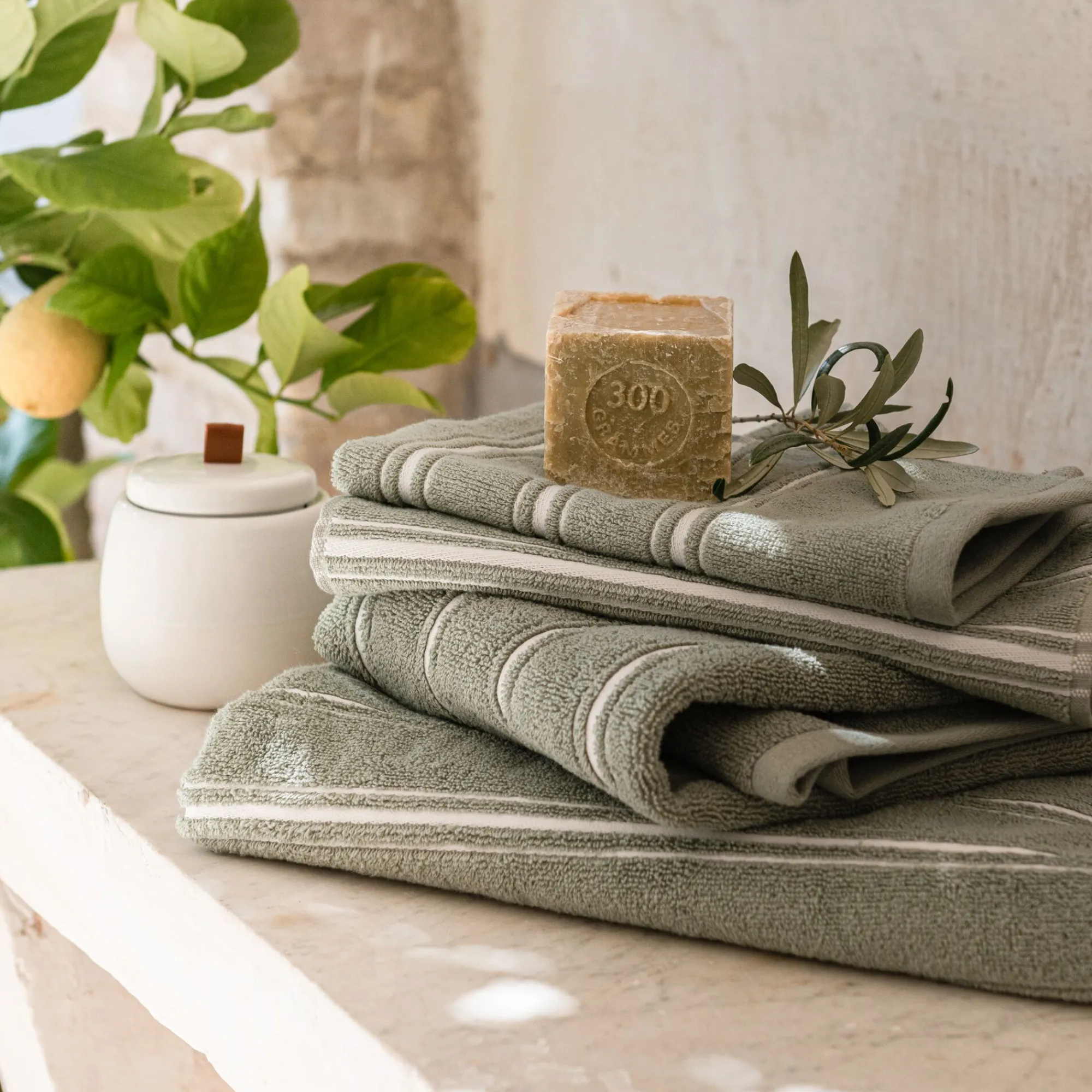 alinea Drap De Douche*Drap de douche en coton - olivier 70x140cm Vert