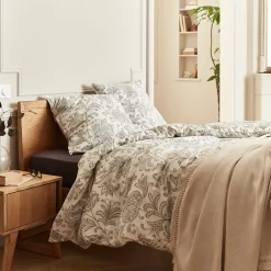 alinea Parure De Lit*Housse de couette 240x220cm et 2 taies d'oreiller 63x63cm en percale de coton motif floral - Blanc