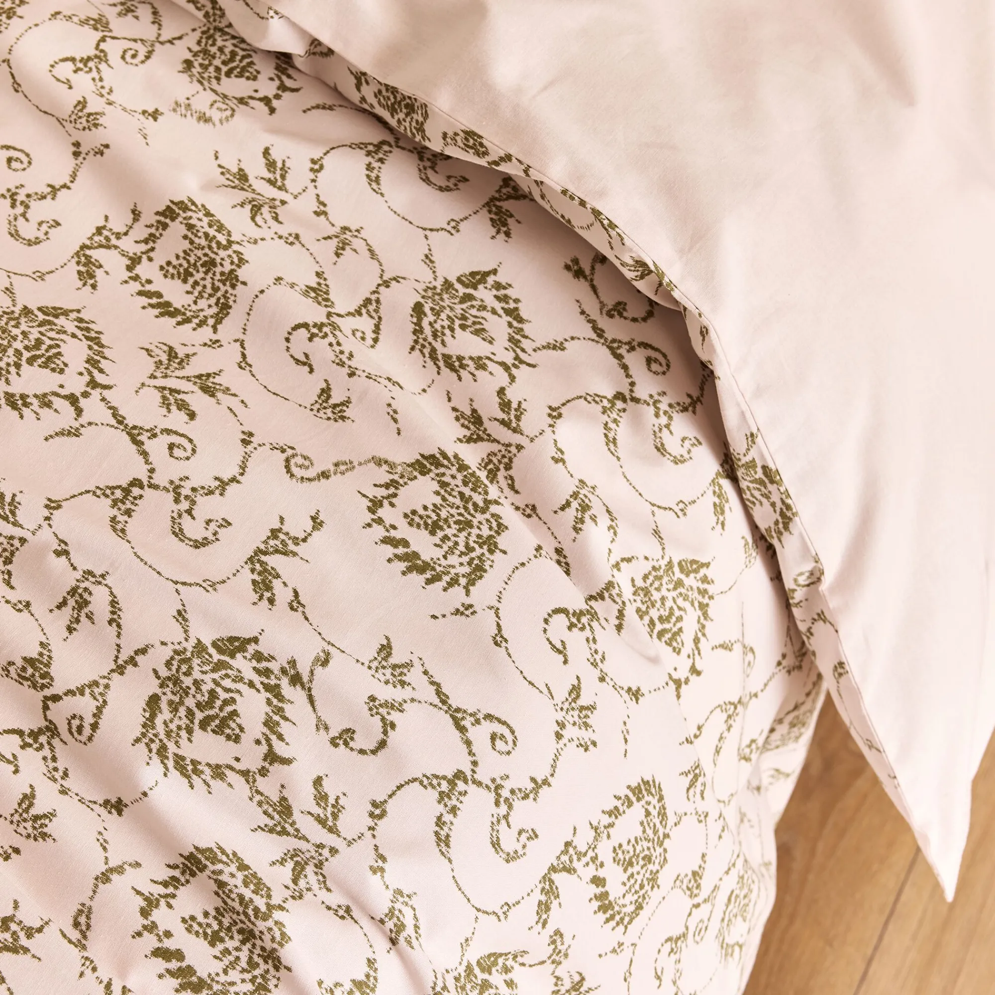 alinea Parure De Lit*Housse de couette 240x220cm et 2 taies d'oreiller 63x63cm en coton motif baroque - Blanc