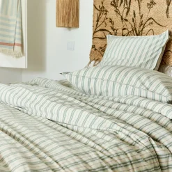 alinea Parure De Lit*Housse de couette 240x220cm et 2 taies d'oreiller 63x63cm motif rayé en coton tissé teint lavé - Bleu