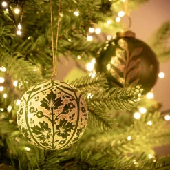 alinea Boule De Noël*Lot de 6 boules de Noël en papier mâché motif végétal peint main D7cm - Vert