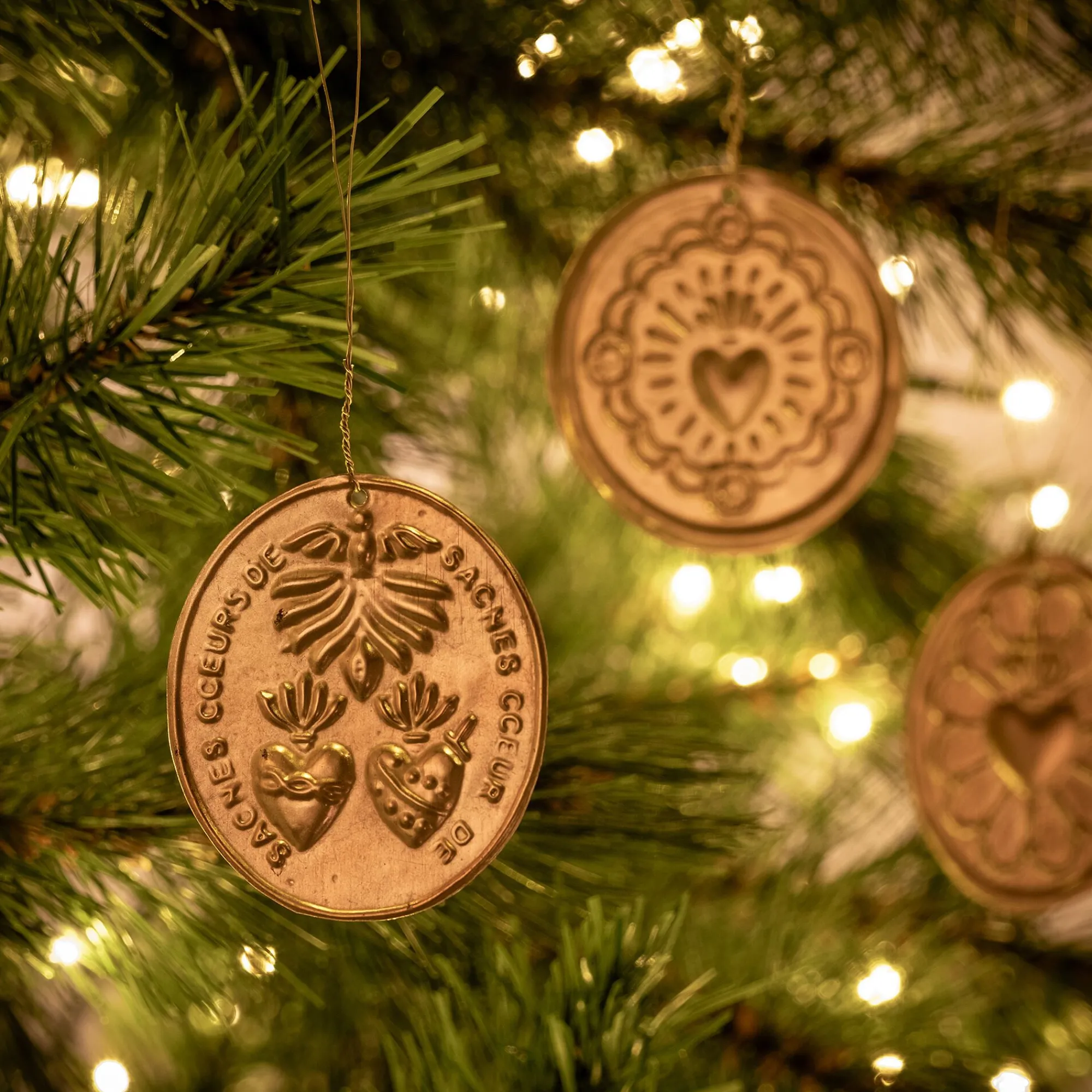 alinea Suspension De Noël*Lot de 12 suspensions de Noël en laiton D5,5cm - Doré
