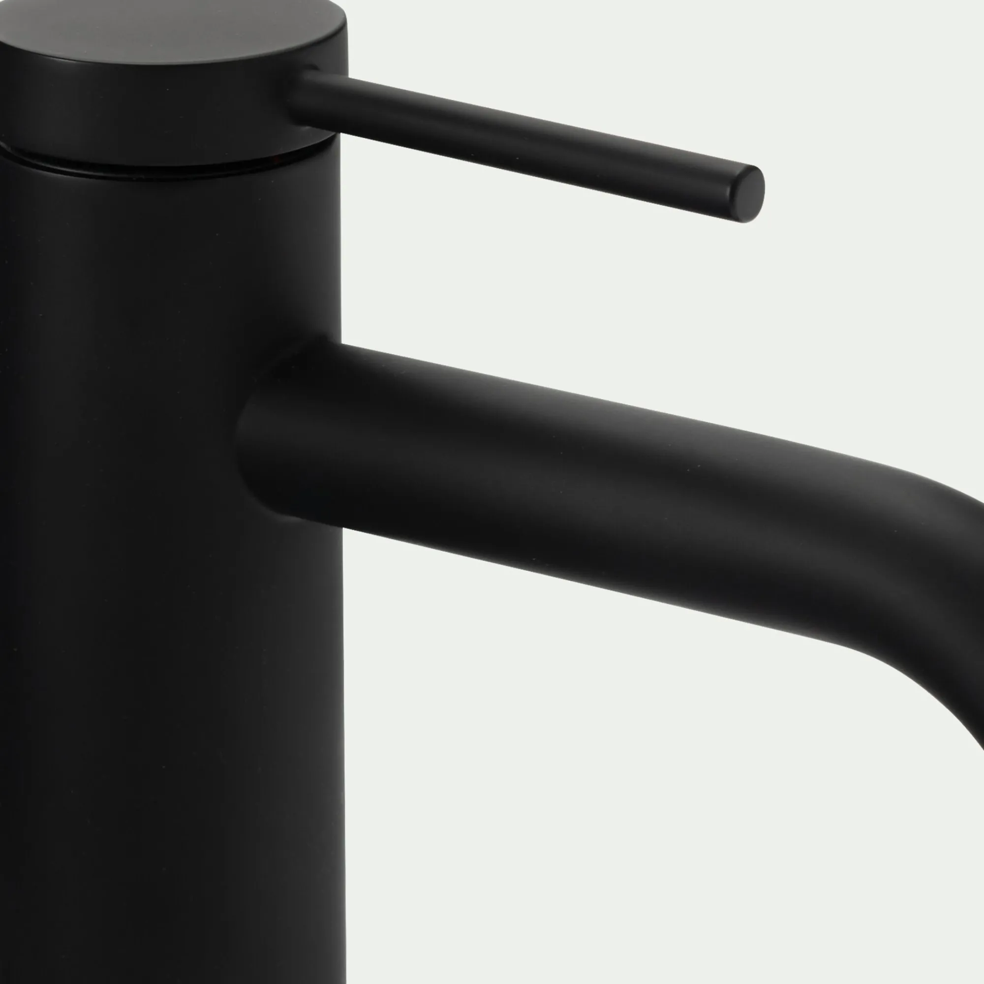 alinea Mitigeur*Mitigeur de lavabo en laiton - H14,6cm Noir