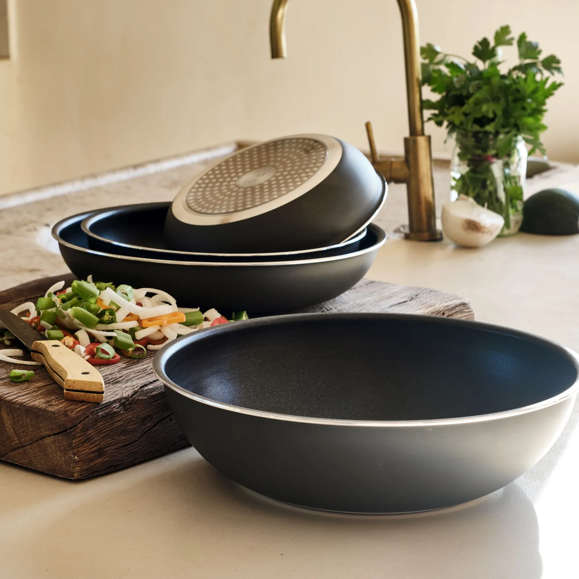 alinea Casserole, Poêle Et Sauteuse*Poêle en aluminium D24cm Noir