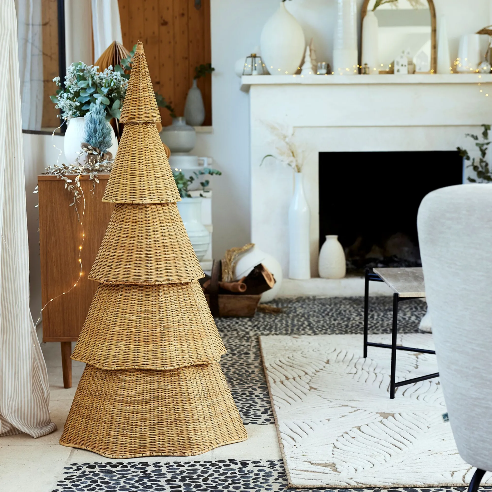 alinea Grand Sapin De Noël*Sapin de Noël en rotin D61xH123cm - Naturel