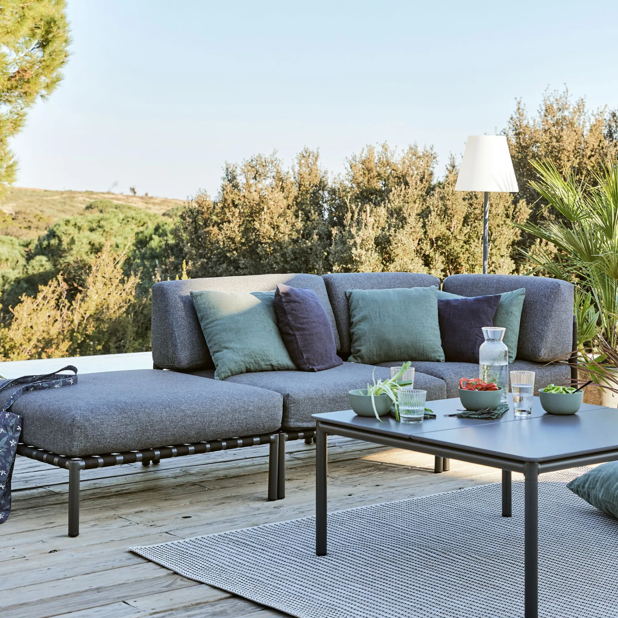 alinea Table Basse Exterieur*Table basse de jardin carrée en aluminium - Gris