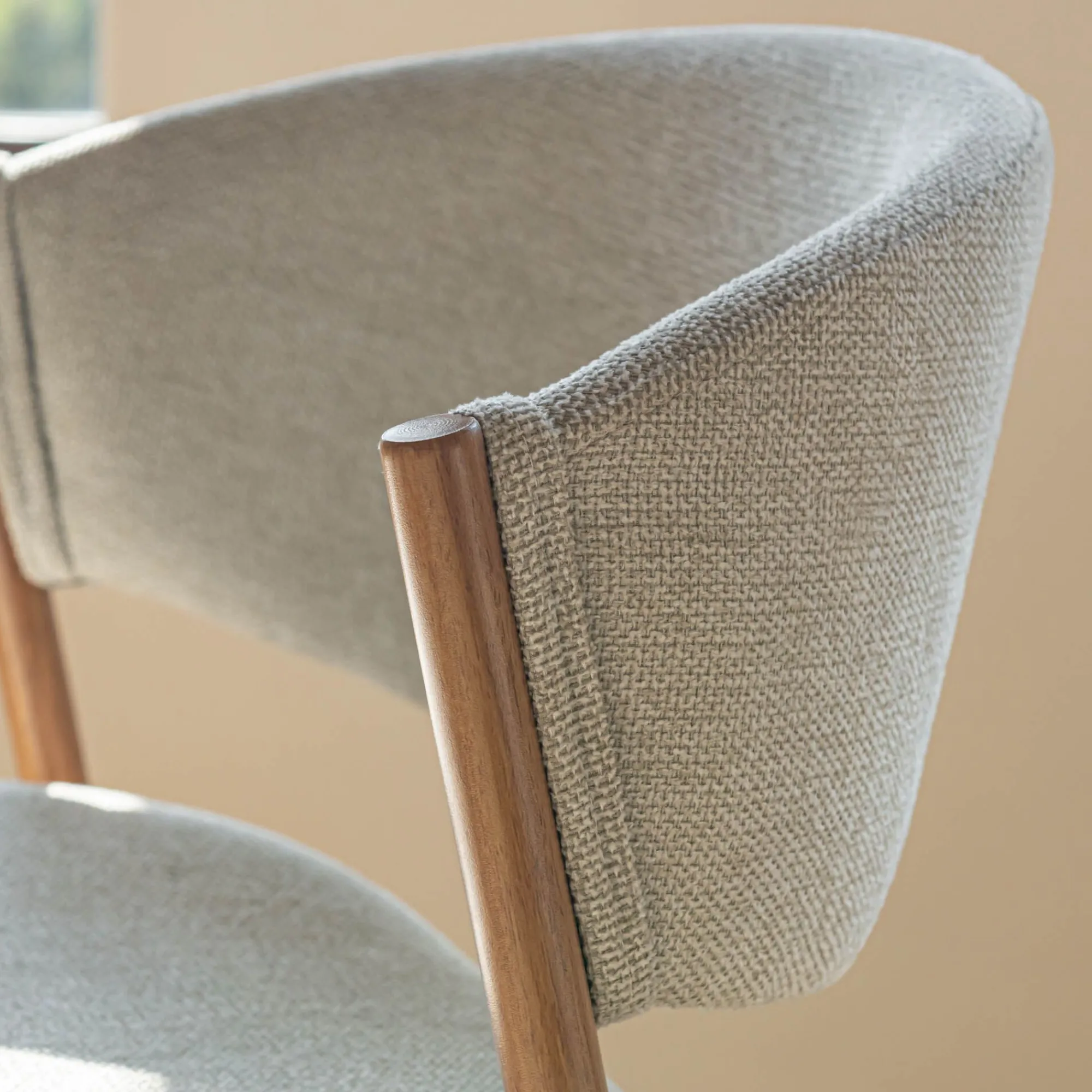 alinea Tabouret Haut De Bar*Tabouret haut de repas en tissu H66cm - Beige